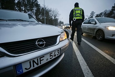 езда на нерастаможенном авто в Украине